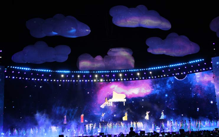 2013首届中国—南亚博览会专场文艺演出《春城之约》
